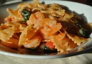 Паста с креветками и шпинатом
