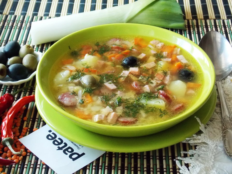 Суп из чечевицы с копченостями ребрышками рецепт с фото