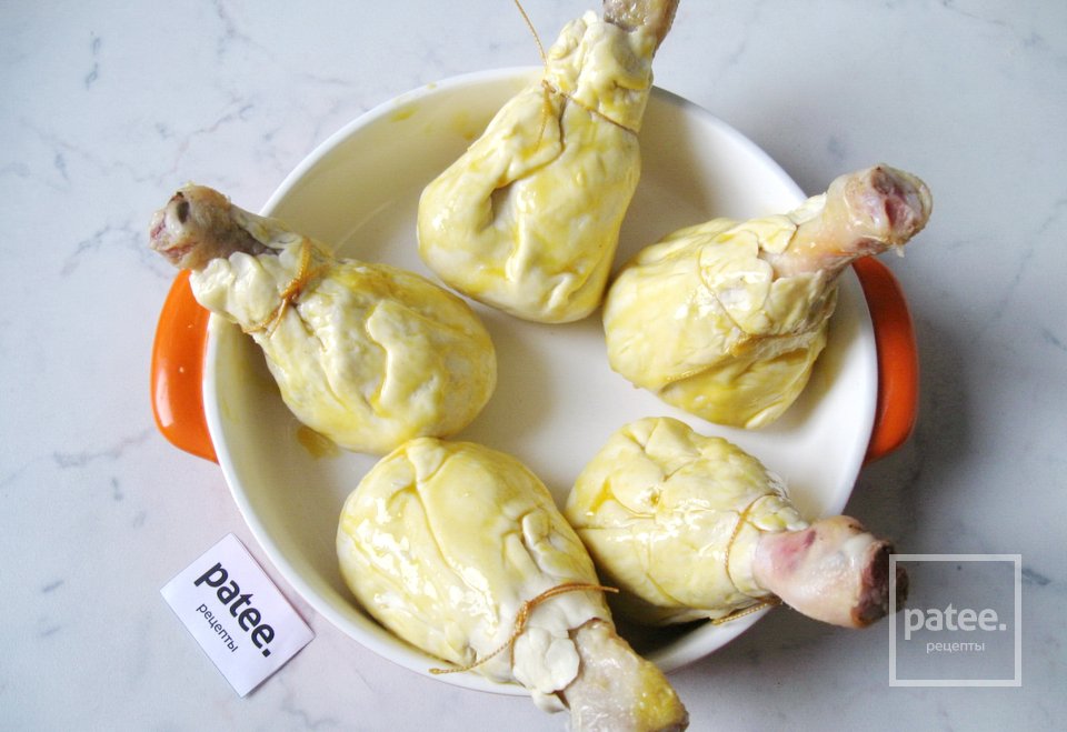Куриные голени в мешочке из слоеного теста рецепт с фото пошагово в духовке