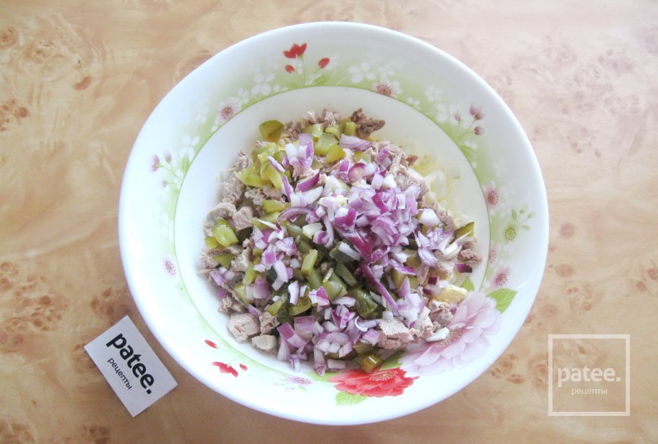 Салат из отварной свинины рецепт с фото