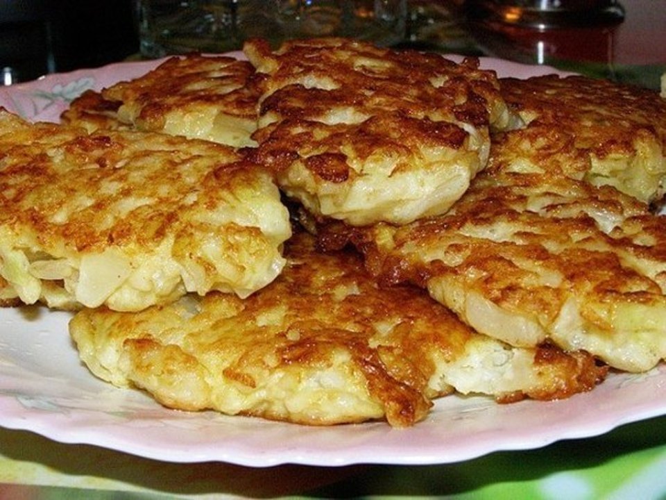 Оладьи с сыром на кефире на сковороде рецепт фото пошагово