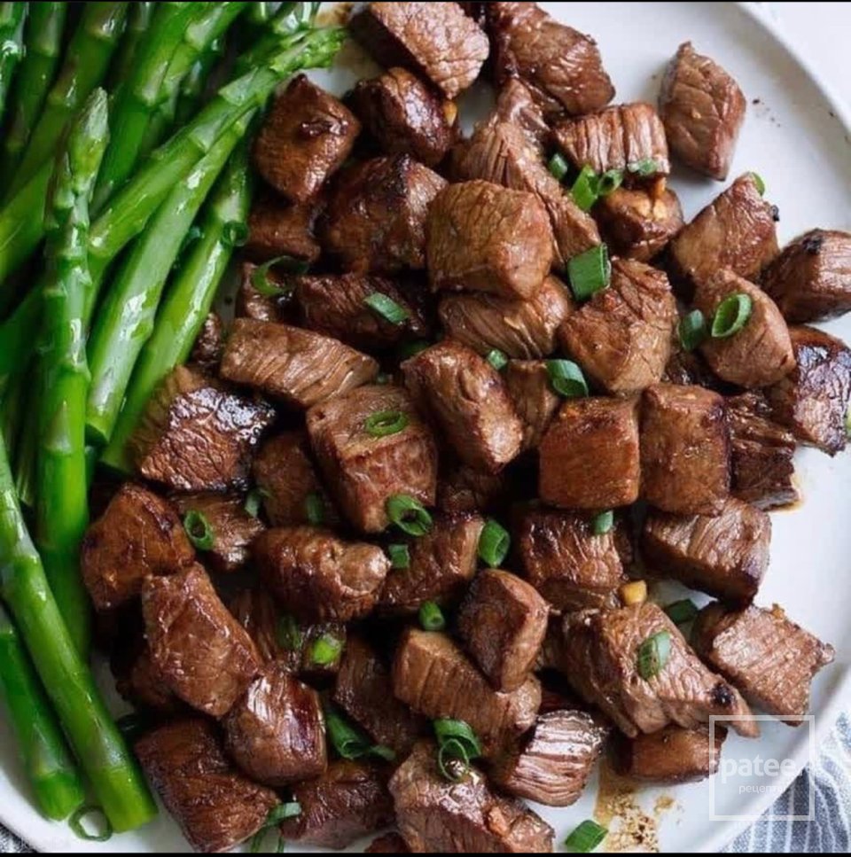 Говядина с чесноком и мёдом 🥩 - рецепт с фотографиями - Patee. Рецепты