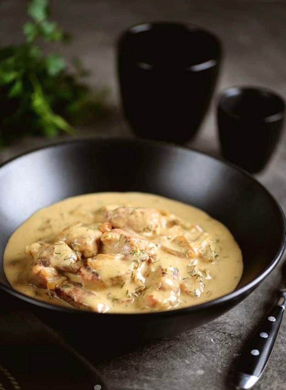 Мясо в горчичном соусе на сковороде