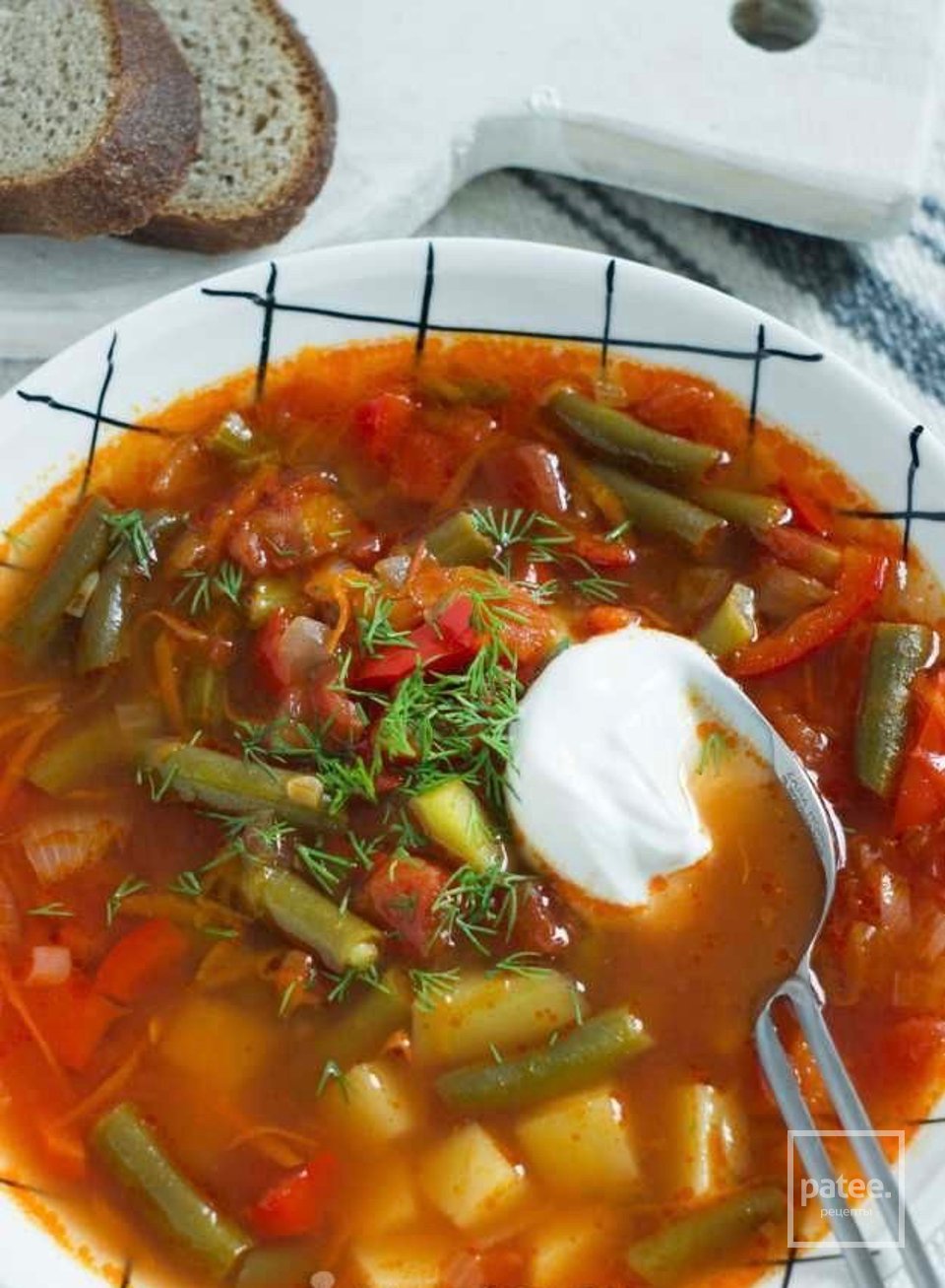 Суп со стручковой фасолью и болгарским перцем 🍲 - рецепт с фотографиями -  Patee. Рецепты